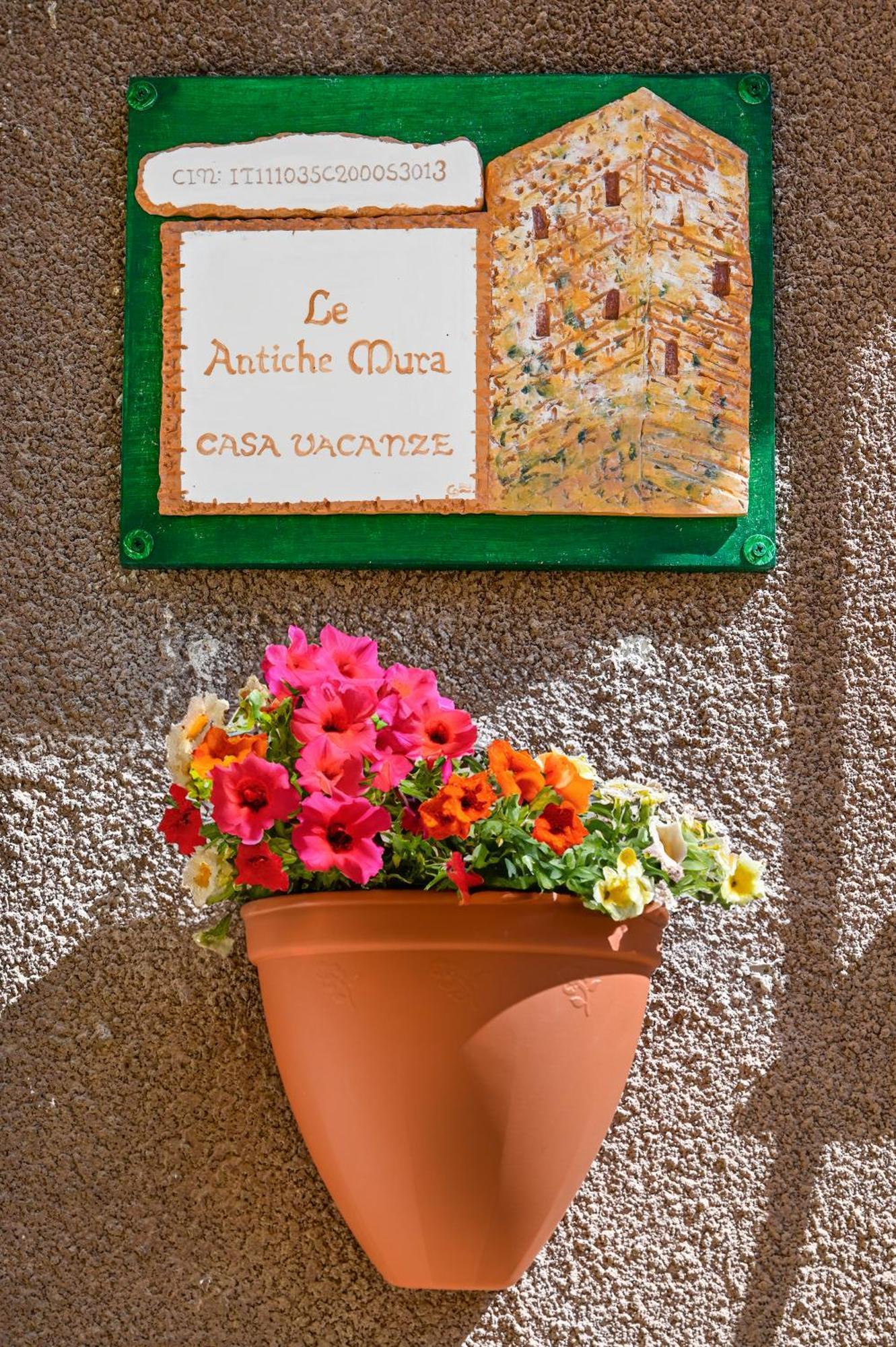 Le Antiche Mura Iglesias Exterior photo